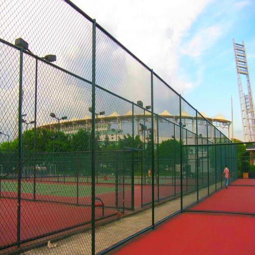 辽宁训练场护栏体育场的护栏工厂定做河北面向地区训练场护栏产品别名